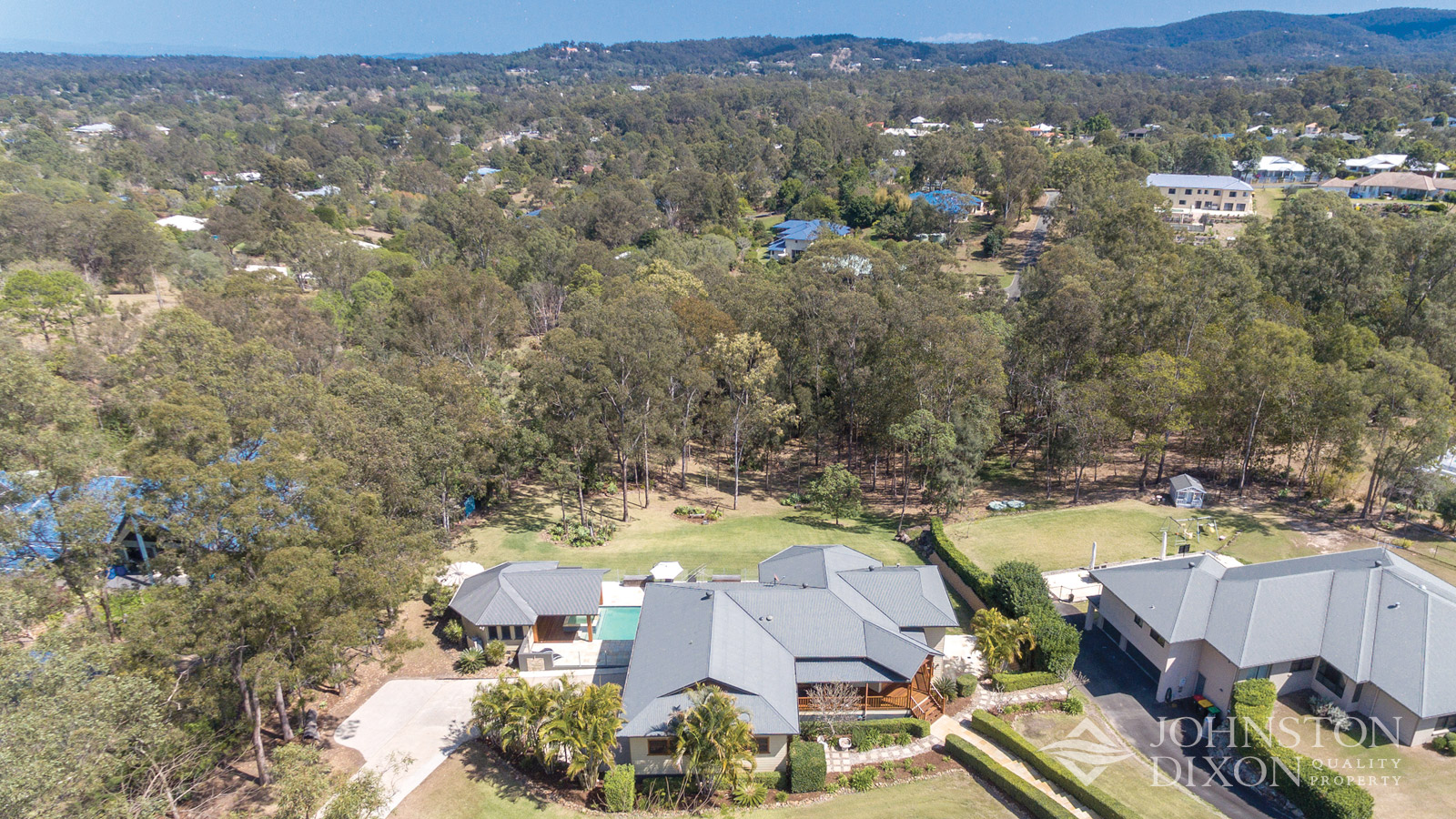 8 Else Avenue Pullenvale Queensland 4069,  - Thumbnail 2